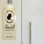 Annabell & * Lamía